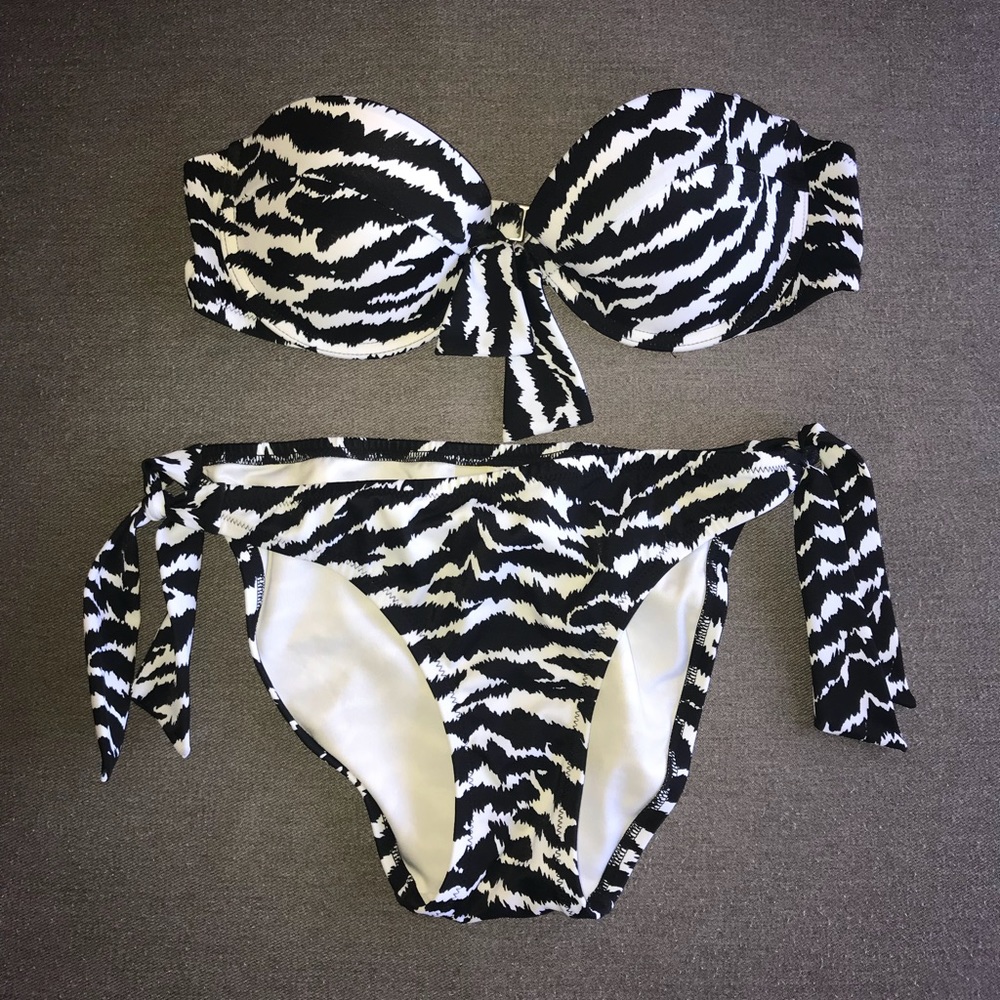 Zebra print Victoria’s Secret bikini